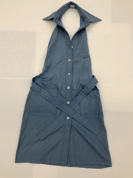 Image: flight attendant apron: TWA (Trans World Airlines)