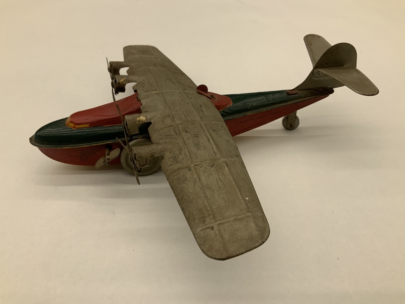 Image: toy: wind-up China Clipper