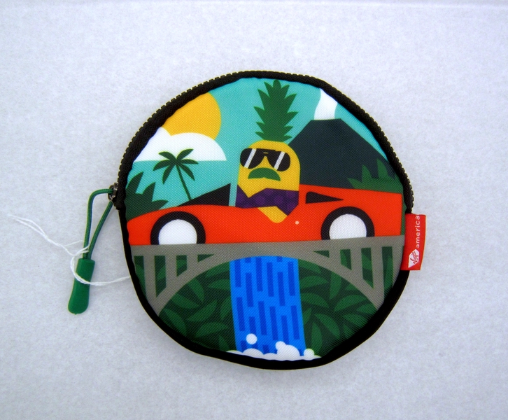 Image: amenity kit: Virgin America, first class, Maui