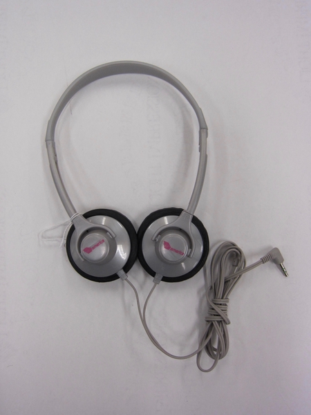 Image: inflight headset: Virgin America