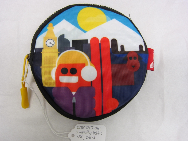 Image: amenity kit: Virgin America, first class, Denver