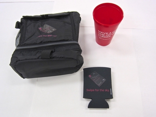 Image: lunch bag set: Virgin America