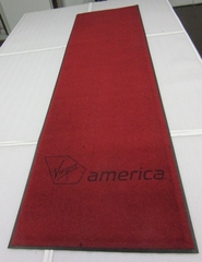 Image: boarding gate red carpet: Virgin America