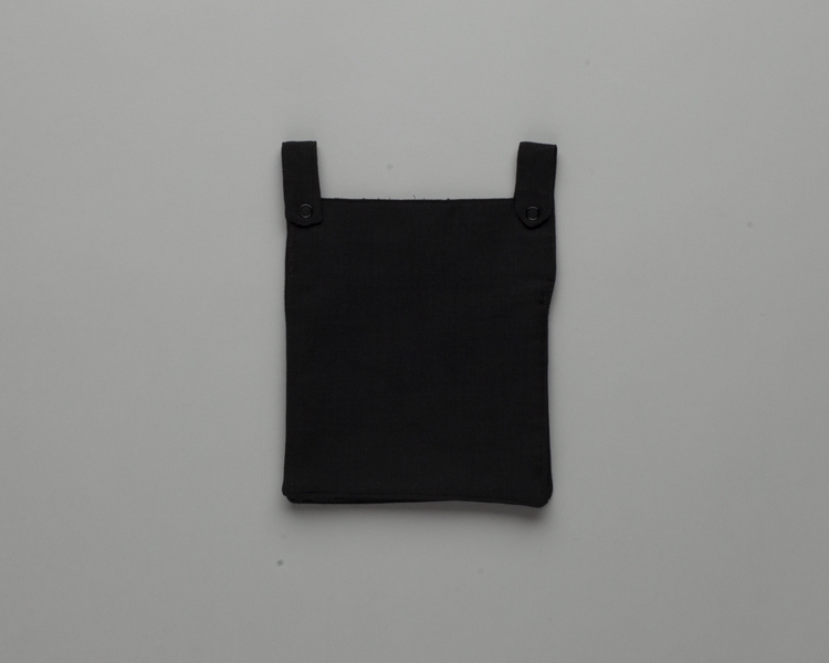 Image: flight attendant uniform service pouch: Virgin America