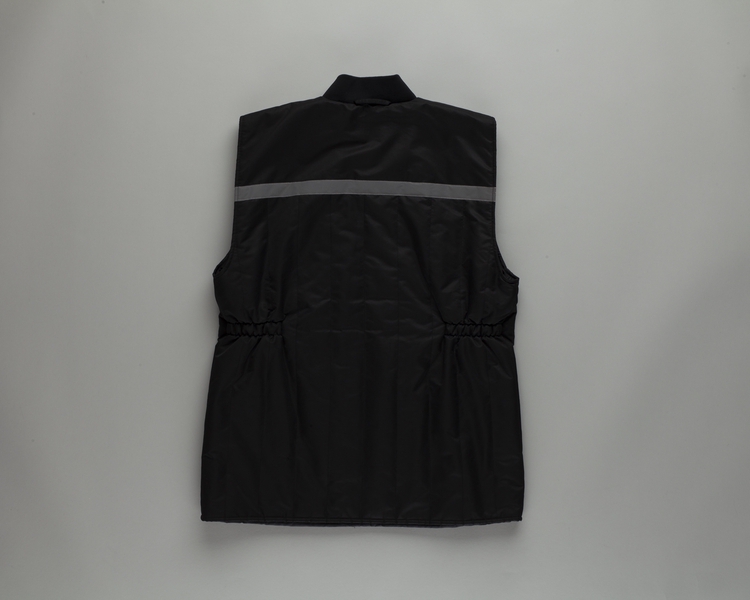 Image: maintenance tech operation vest: Virgin America