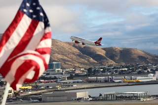 Image: digital photograph: Virgin America, Airbus A320-200, San Francisco International Airport (SFO)