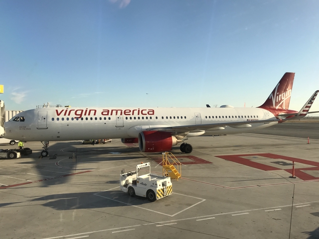 Digital photograph: Virgin America, Airbus A321-253N, San Francisco International Airport (SFO)