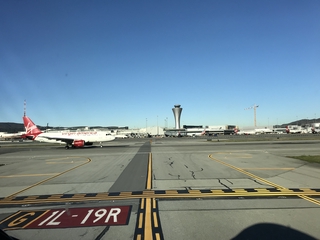Image: digital photograph: Virgin America, Airbus A319-112, San Francisco International Airport (SFO)