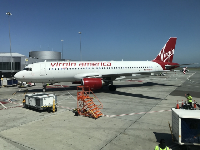 Digital photograph: Virgin America, Airbus A320-214, San Francisco International Airport (SFO)