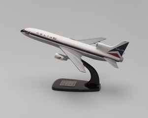 Image: model airplane: Delta Air Lines, Lockheed L-1011 TriStar