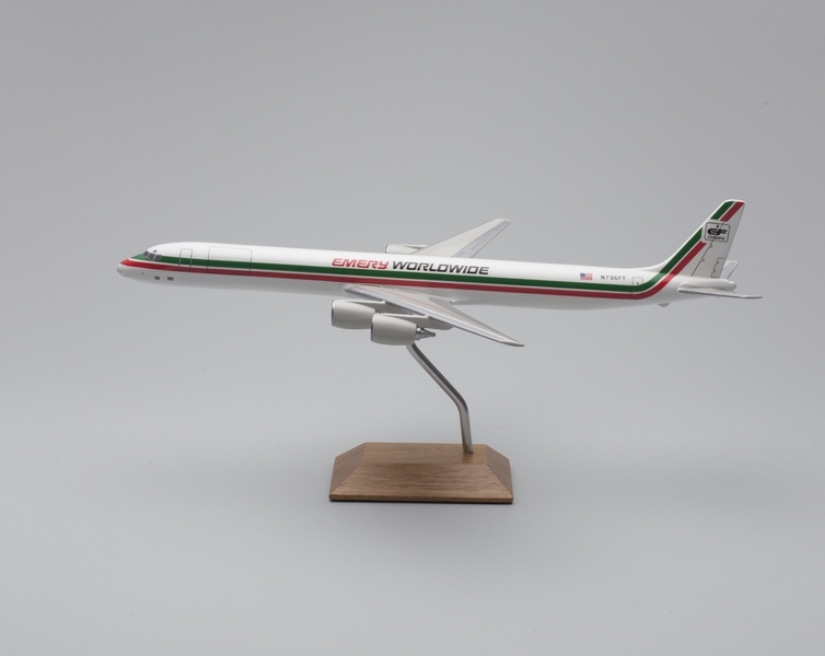 Image: model airplane: Emery Worldwide (Cargo), Douglas DC-8