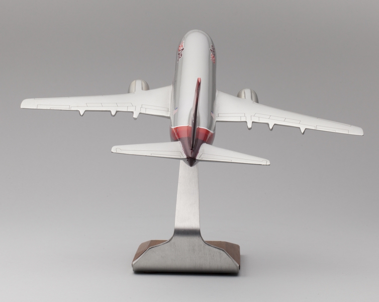 Image: model airplane: USAir, Boeing 737