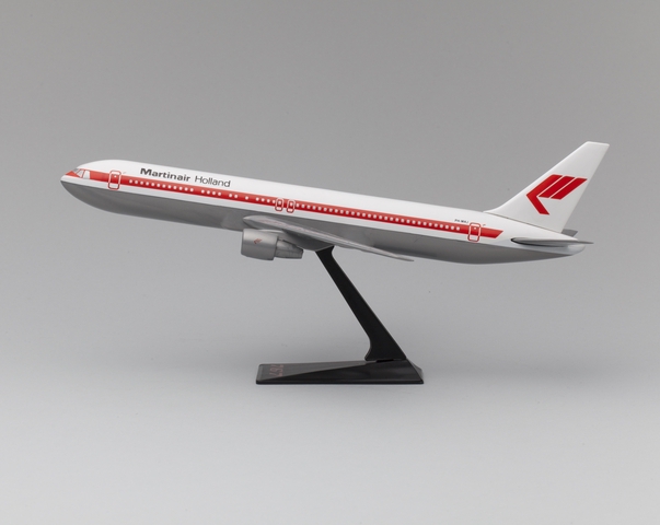 Model airplane: Martinair, Boeing 767-300ER
