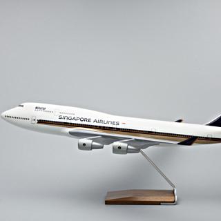 Image #1: model airplane: Singapore Airlines, Boeing 747 Megatop