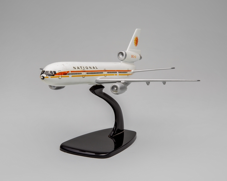 Image: model airplane: National Airlines, McDonnell Douglas DC-10