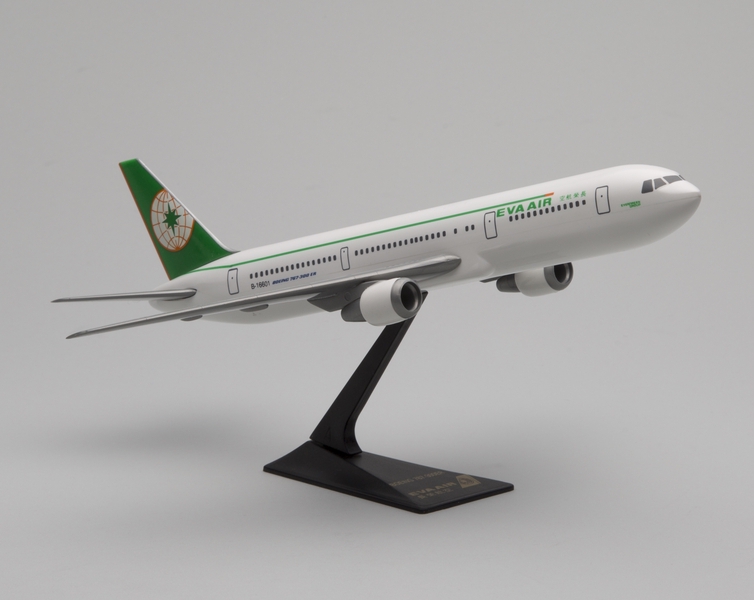 Image: model airplane: EVA Air, Boeing 767-300