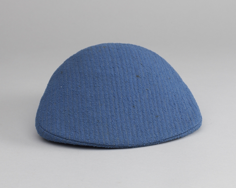 Image: stewardess hat: United Air Lines, winter