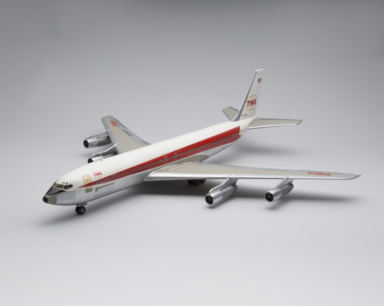 Image: model airplane: TWA (Trans World Airlines), Boeing 707-320B