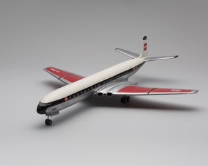 Image: model airplane: BEA (British European Airways), de Havilland D.H.106 Comet Mk.4B