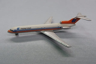 Image: miniature model airplane: Hapag Lloyd, Boeing 727