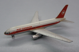 Image: miniature model airplane: Air Canada, Boeing 767