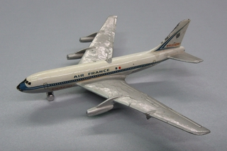 Image: miniature model airplane: Air France, Boeing 707