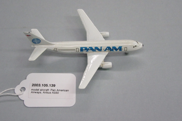 Miniature model airplane: Pan American World Airways, Airbus A330