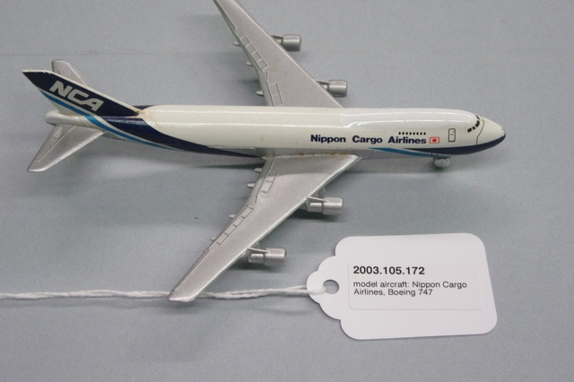Miniature model airplane: Nippon Cargo Airlines, Boeing 747