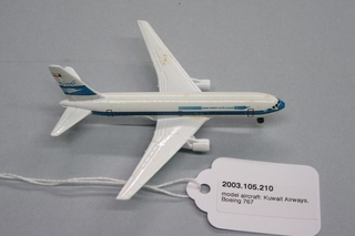 Image: miniature model airplane: Kuwait Airways, Boeing 767