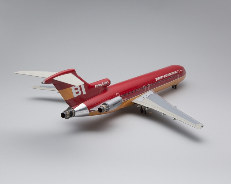 Image: model airplane: Braniff International, Boeing 727-200