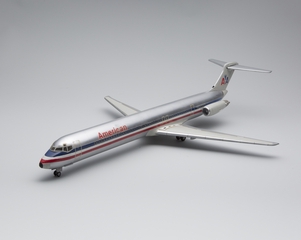 Image: model airplane: American Airlines, McDonnell Douglas MD-80