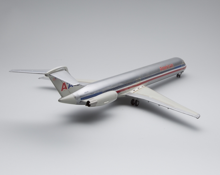 Image: model airplane: American Airlines, McDonnell Douglas MD-80