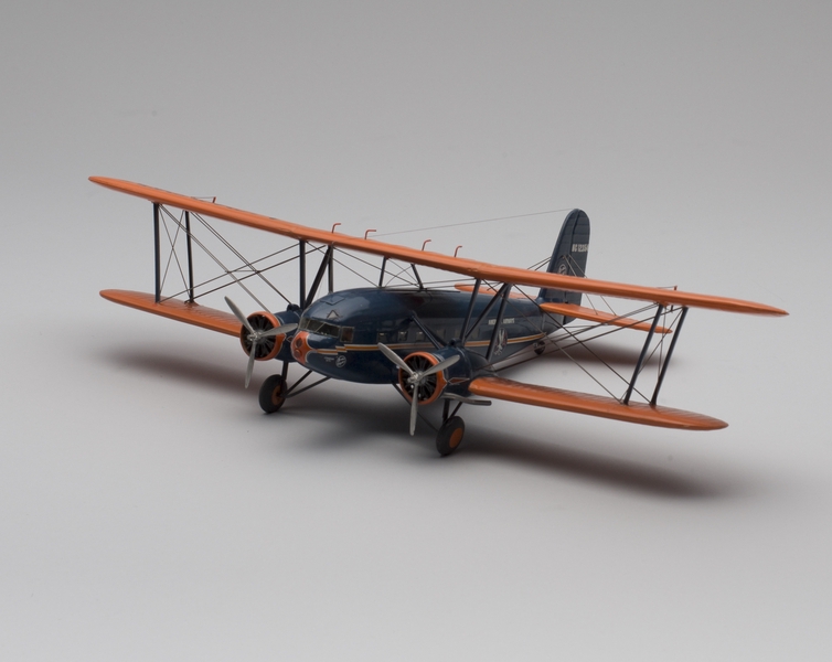 Image: model airplane: American Airways, Curtiss T-32 Condor II