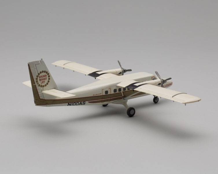 Image: model airplane: Alaska Airlines, de Havilland Canada DHC-6-300 Twin Otter