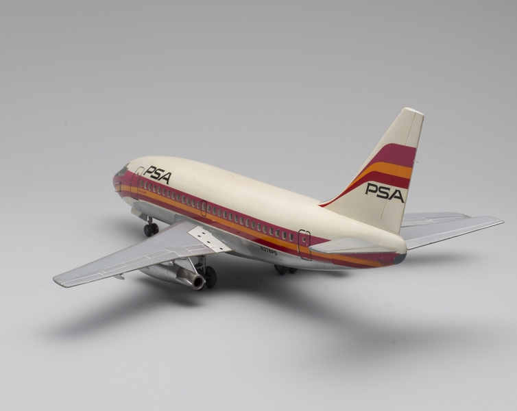 Image: model airplane: Pacific Southwest Airlines (PSA), Boeing 737-100