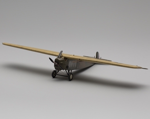 Image: model airplane: U.S. Army Air Service, Fokker T-II (F.IV)