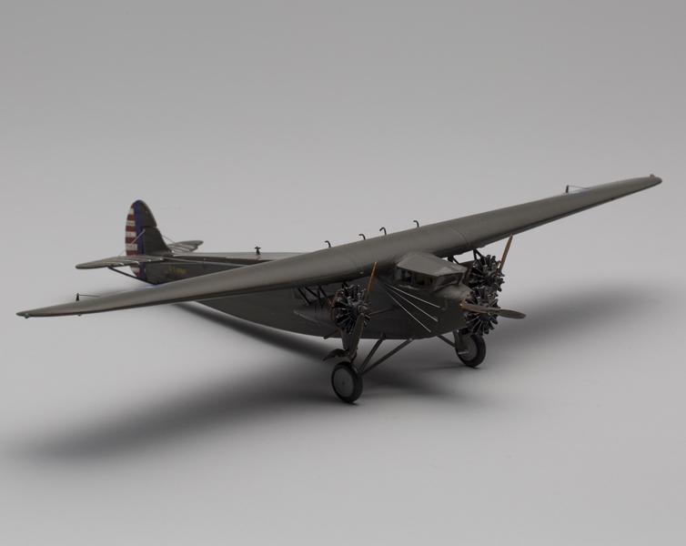 Image: model airplane: U.S. Army Air Corps, Fokker C-2 Bird of Paradise