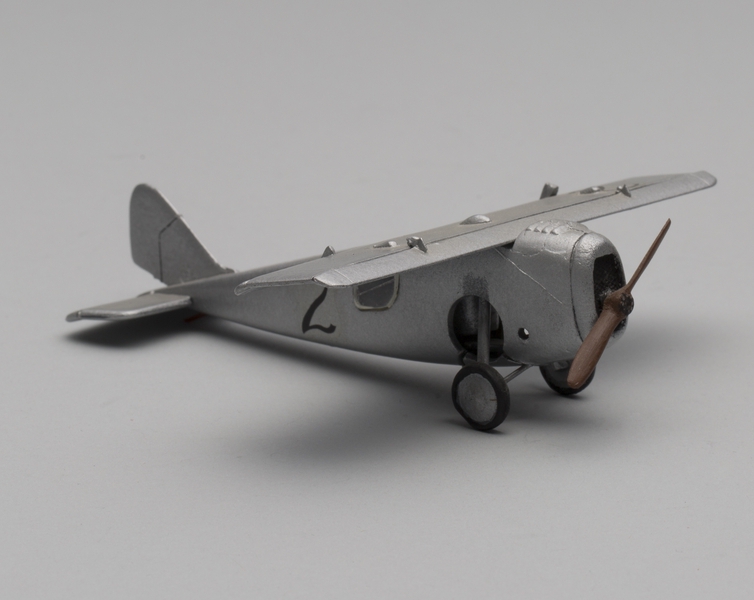 Image: model airplane: Dayton-Wright RB-1