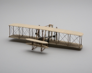 Image: model airplane: Wright Flyer