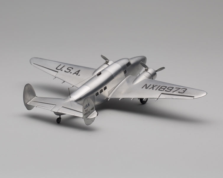 Image: model airplane: Lockheed Model 14-N2 Super Electra