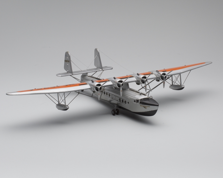 Image: model airplane: Pan American Airways System, Sikorsky S-42 Samoan Clipper