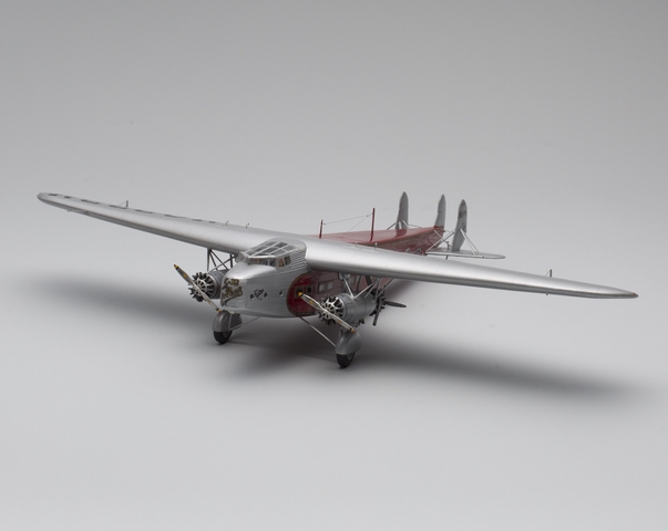 Model airplane: Western Air Express, Fokker F-32