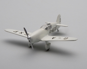 Image: model airplane: Percival Mew Gull racer
