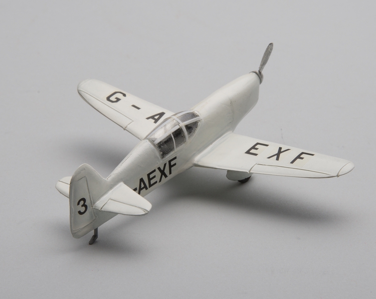 Image: model airplane: Percival Mew Gull racer