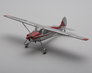 Image: model airplane: Cessna 170