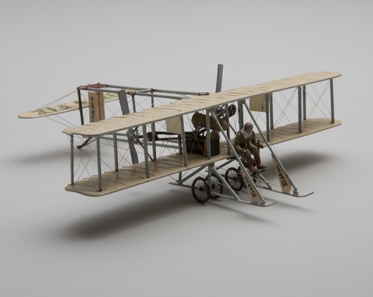 Image: model airplane: Wright Model EX Vin Fiz