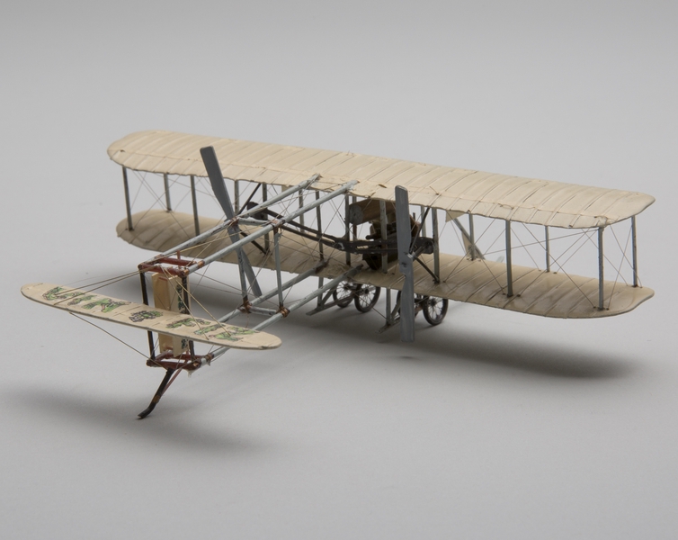 Image: model airplane: Wright Model EX Vin Fiz