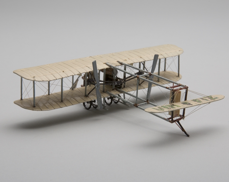 Image: model airplane: Wright Model EX Vin Fiz