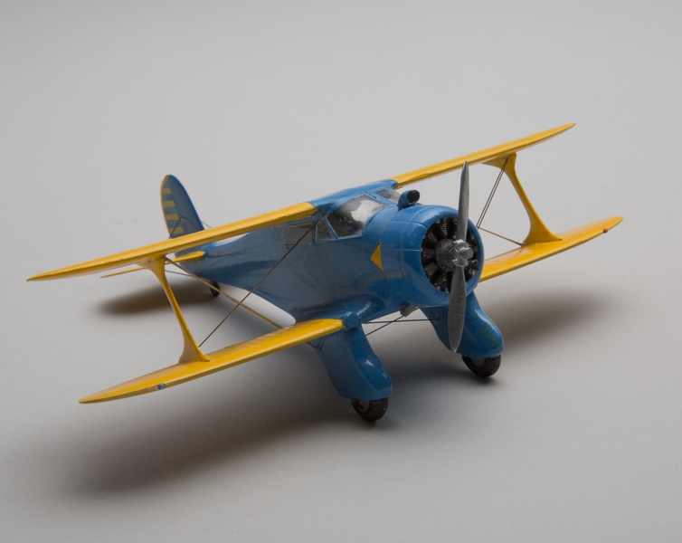 Image: model airplane: Beechcraft A17F Staggerwing
