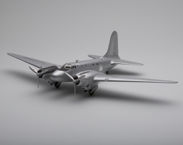 Model airplane: Douglas B-23 Dragon (UC-67)